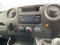 RENAULT MASTER MM33 BUSINESS 2.3 DCI 135PS - 18