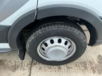 FORD TRANSIT 460 L4 H3 2.2 TDCI 16 SEATER MINIBUS TREND 125PS - 25