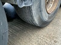 MONTRACON 45ft TRI AXLE CURTAINSIDER TRAILER ON AIR - 11