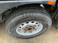 SCHMIDT SWINGO 200 EURO 6 4.5 TON ROAD SWEEPER - 3