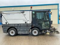 SCHMIDT SWINGO 200 EURO 6 4.5 TON ROAD SWEEPER - 8