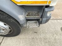 DAF LF220 EURO 6 18 TON 4x2 SKIP LORRY - 3