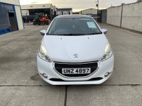 PEUGEOT 208 STYLE 1.4 HDI - 4