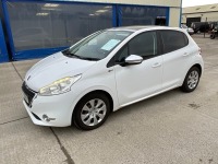 PEUGEOT 208 STYLE 1.4 HDI - 5