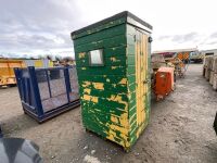 APPROX. 3ft x 3ft WOODEN SECURITY HUT / SHED - 3