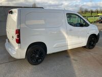 CITROEN BERLINGO M 1000 DRIVER PRO 1.5 BLUE HDI 6 SEATER - 17