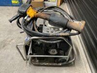 JCB PETROL HYDRAULIC POWER PACK - 4