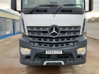 MERCEDES AROCS 3230 32 TON 8X4 AUTOMATIC BEAVERTAIL PLANT LORRY - 3