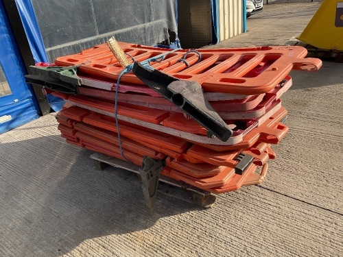 APPROX. 17No. PLASTIC PEDESTRIAN BARRIERS