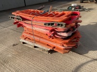 APPROX. 17No. PLASTIC PEDESTRIAN BARRIERS - 4