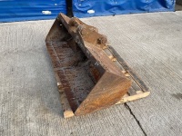 APPROX. 5FT SCOTT SHUGH BUCKET TO SUIT 8 TON EXCAVATOR - 8