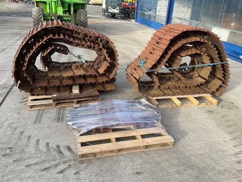 2No. STEEL TRACKS & SPROCKETS TO SUIT CAT 312 EXCAVATOR 