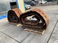 2No. STEEL TRACKS & SPROCKETS TO SUIT CAT 312 EXCAVATOR  - 8