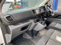 VAUXHALL VIVARO 2900 SPORTIVE L2 H1 1.5 D 100PS - 8