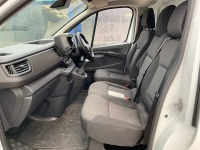 RENAULT TRAFIC LL30 BUSINESS+ LWB 2.0 BLUE DCI 130PS - 8