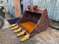 CAT 352FXE 52 TON EXCAVATOR - 37