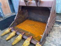 CAT 352FXE 52 TON EXCAVATOR - 39