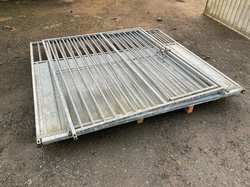 APPROX. 2000mm x 1550mm x 1800mm GALVANISED DOG PEN