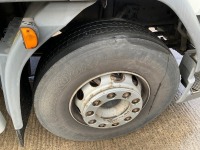 DAF LF220 EURO 6 4X2 18 TON CURTAINSIDER - 26