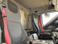 DAF LF220 EURO 6 4X2 18 TON CURTAINSIDER - 29