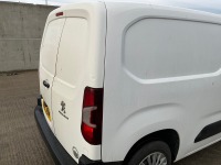 PEUGEOT PARTNER 650 PROFESSIONAL STANDARD 1.6 BLUE HDI 75PS - 16