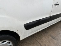 CITROEN BERLINGO 625 LX L1 1.6 HDI 75PS  - 21