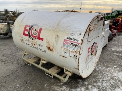 APPROX. 3000 LITRE STATIC FUEL BOWSER