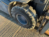 CROWN C5 1050-50 2.5 TON GAS FORKLIFT - 10