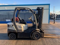 CROWN C5 1050-50 2.5 TON GAS FORKLIFT - 6