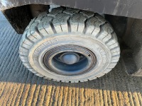 CROWN C5 1050-50 2.5 TON GAS FORKLIFT - 12