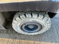 CROWN C5 1050-50 2.5 TON GAS FORKLIFT - 15