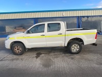 TOYOTA HILUX HL2 2010 2.5 D-4D 4 DOUBLE CAB PICK UP  - 6