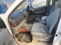 TOYOTA HILUX HL2 2010 2.5 D-4D 4 DOUBLE CAB PICK UP  - 9