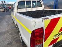 TOYOTA HILUX HL2 2010 2.5 D-4D 4 DOUBLE CAB PICK UP  - 16