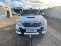 TOYOTA HILUX INVINCIBLE X 3.0 D-4D 4 DOUBLE CAB PICK UP - 5