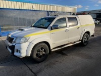 TOYOTA HILUX INVINCIBLE X 3.0 D-4D 4 DOUBLE CAB PICK UP - 6