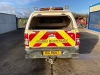 TOYOTA HILUX INVINCIBLE X 3.0 D-4D 4 DOUBLE CAB PICK UP - 15