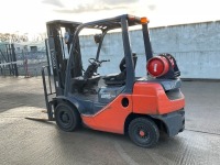 TOYOTA TONERO 2.5 TON GAS FORKLIFT  - 3