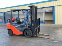 TOYOTA TONERO 2.5 TON GAS FORKLIFT  - 7