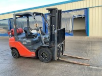 TOYOTA TONERO 2.5 TON GAS FORKLIFT  - 7