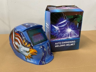 UNUSED AUTO DARKENING WELDING HELMET