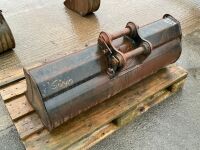 APPROX. 3ft SHUGH BUCKET TO SUIT 3 TON MACHINE  - 5