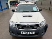 TOYOTA HILUX ACTIVE 2.5 D-4D 4WD DOUBLE CAB PICK UP  - 3