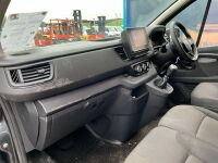 RENAULT TRAFIC LL30 BUSINESS+ LWB 2.0 BLUE DCI 130PS  - 9