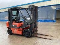 NISSAN 25 2.5 TON DIESEL FORKLIFT - 8
