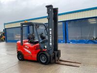 HELI 2.5 TON DIESEL FORKLIFT - 7