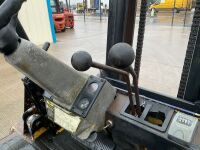 HYSTER 4 TON DIESEL FORKLIFT - 11