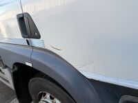 DAF CF250 EURO 6 4x2 18 TON AUTOMATIC CURTAINSIDER - 3