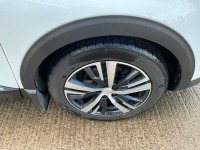 PEUGEOT 3008 ALLURE 1.5 BLUE HDI  - 15