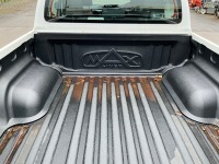 TOYOTA HILUX ACTIVE 2.4 D-4D DOUBLE CAB PICK UP - 14